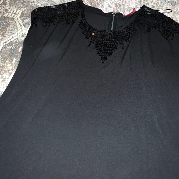 BLACK DRESS - Picture 2 of 6